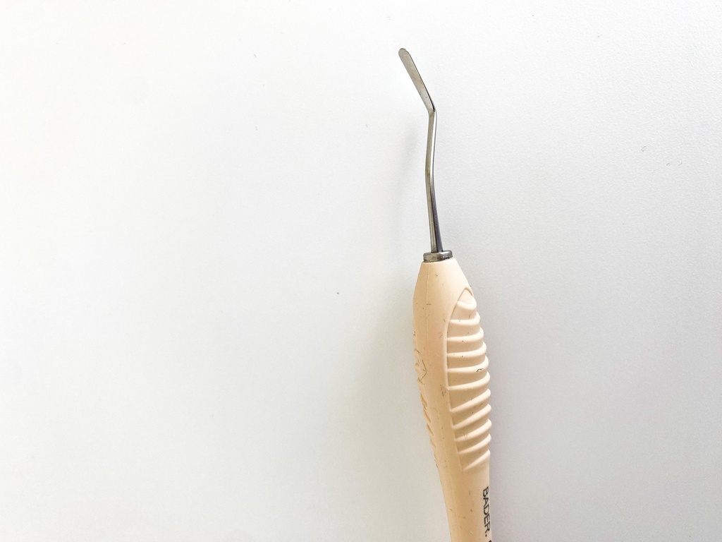 ESPÁTULA DE COMPOSITE MARRÓN - BADERMASTER