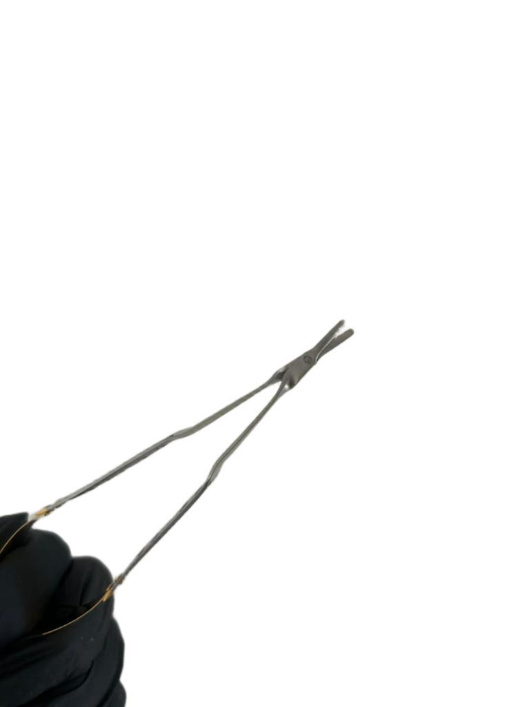 TIJERA CASTROVIEJO DE PUNTAS ROMAS