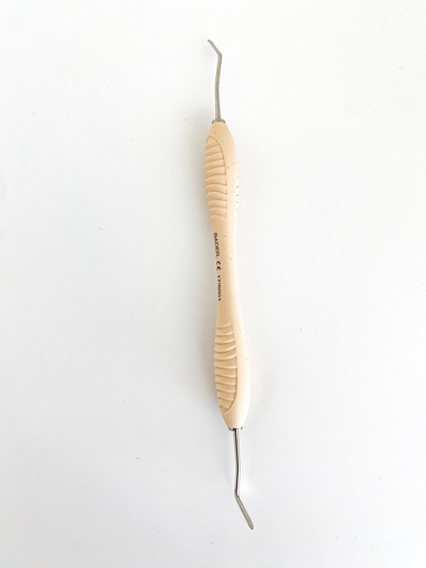 [17/5001] ESPÁTULA DE COMPOSITE MARRÓN - BADERMASTER