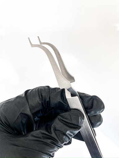 [C0128] PINZA PORTATUBOS